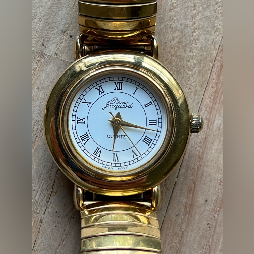 Pierre Jacquard Ladies Watch White Dial Gold Tone Stainless Stretch Bracelet